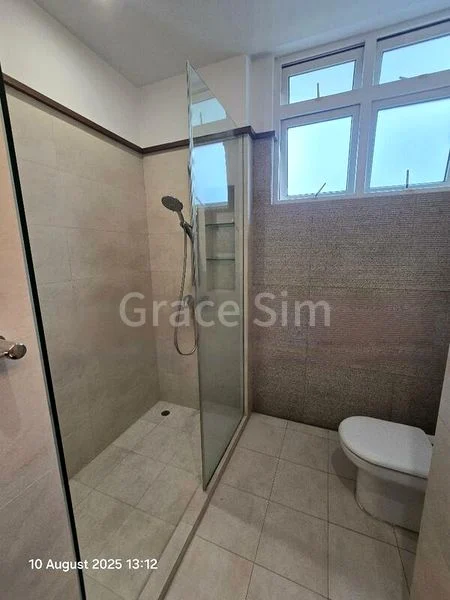 6 Bed Bungalow (Landed) for Sale in  Petir Road - Image 12