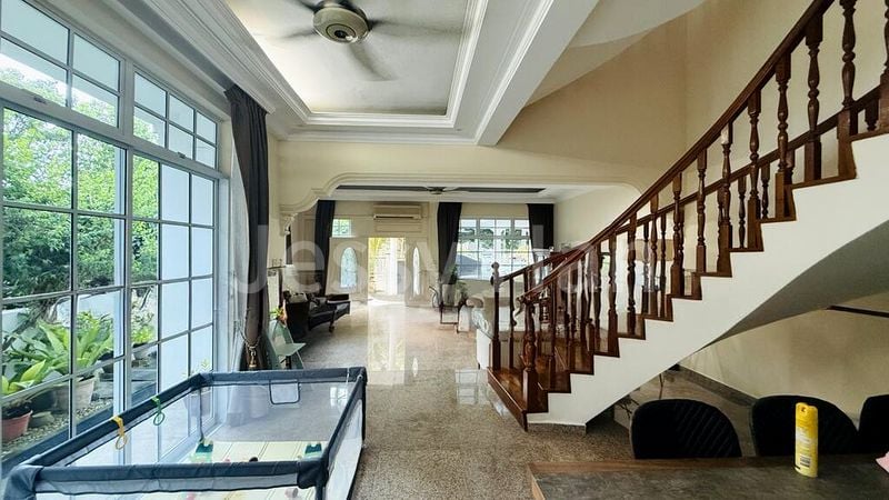 4+1 Bed Semi-Detached House (Landed) for Sale in  Bedok Avenue - Image 1