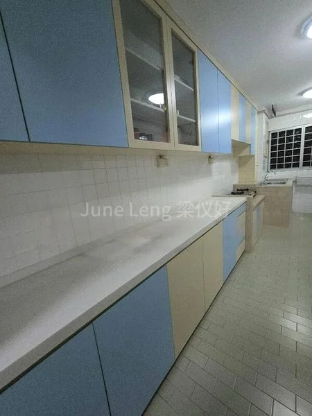 4 Room (4S) HDB for Sale in  619 Yishun Ring Road - Image 4