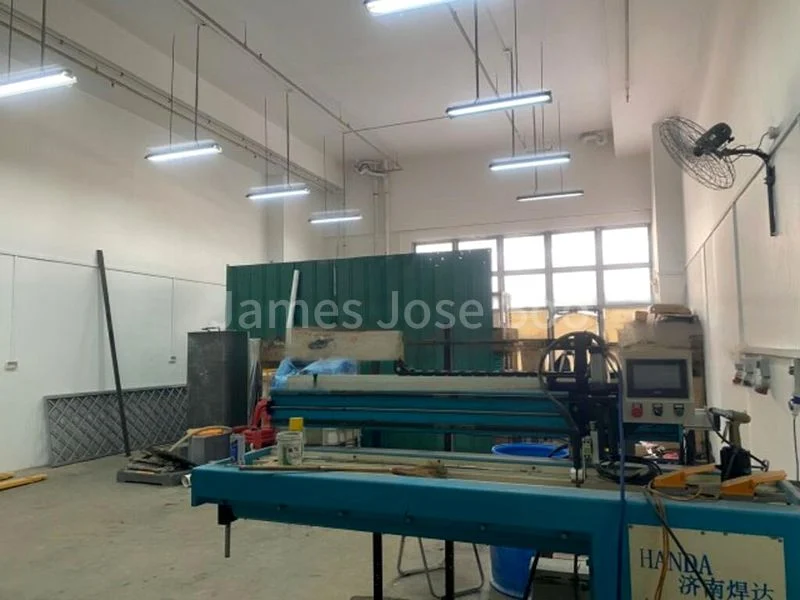 Factory / Workshop (B2) for Rent: Yishun B2 Ground Floor | 6m Ceiling | Toilet | Available Now - Image 1