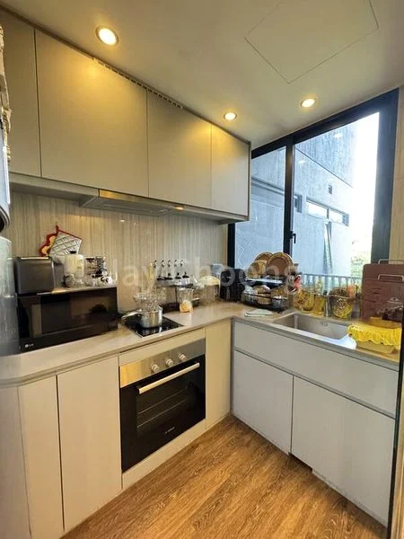 2 Bed Condo for Sale in  Straits Gardens - Image 5