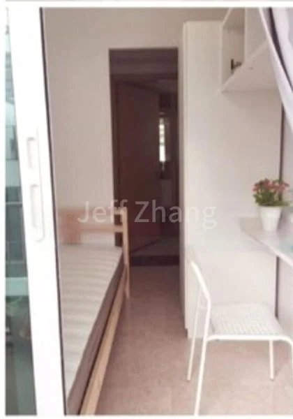 Common Room (Condo) for Rent in  Eight Riversuites - Image 4