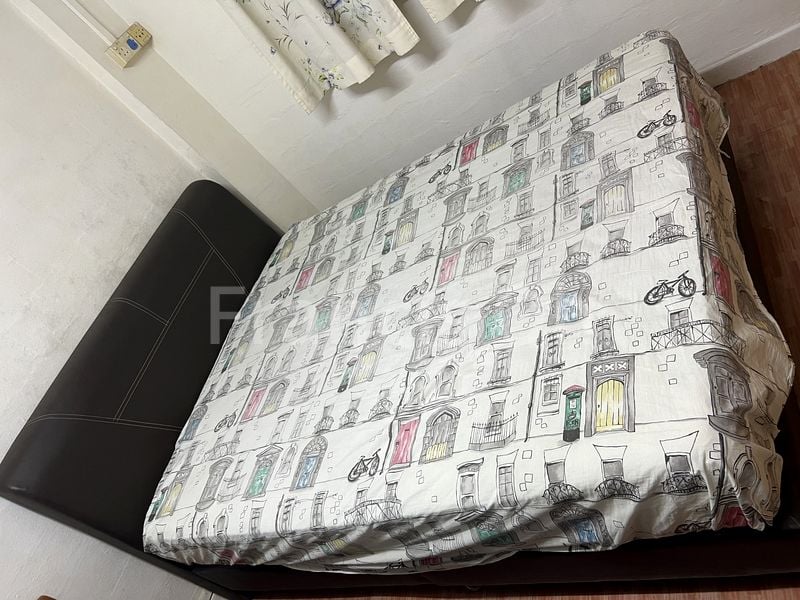 Common Room (Condo) for Rent in  Oxley Mansion - Image 4