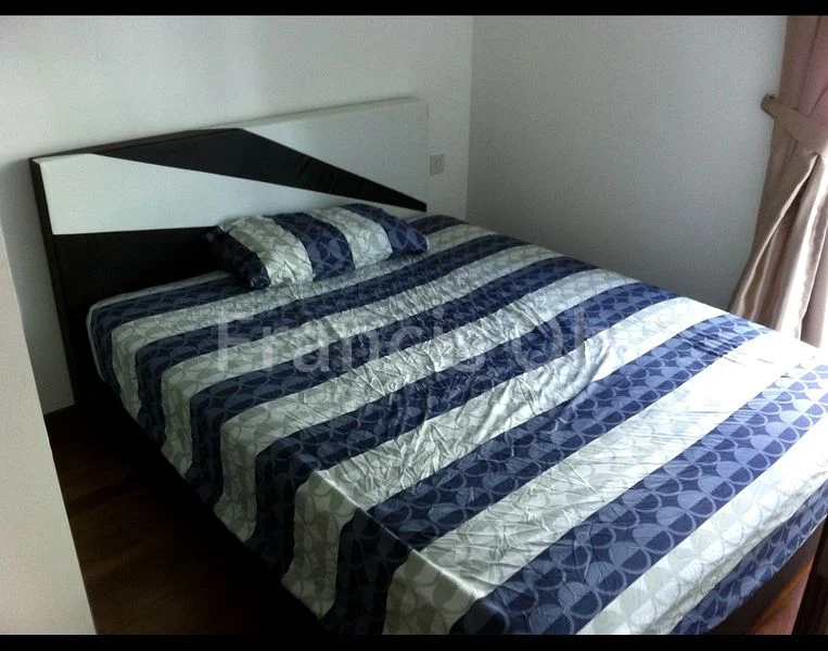 Common Room (Condo) for Rent in  Oxley Mansion - Image 9