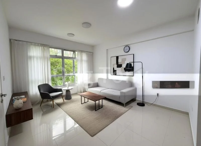 3 Room (3A) HDB for Sale in 365C Sembawang Crescent - Image 1