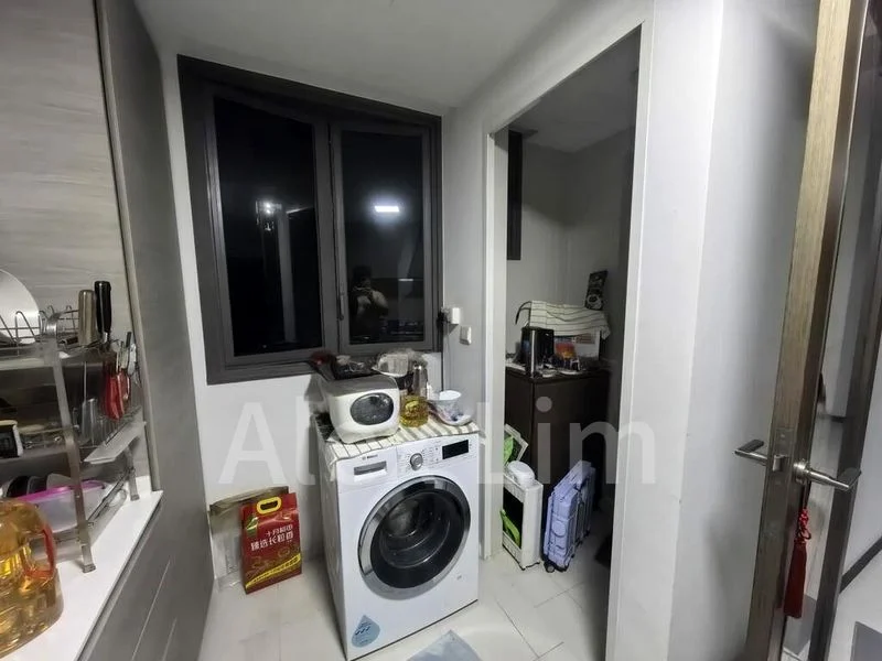 Common Room (Condo) for Rent in  Bellewoods - Image 1