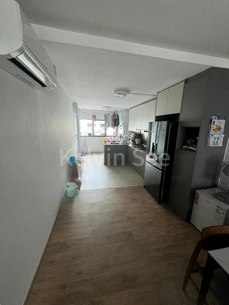 Room (HDB) for Rent in 219 Ang Mo Kio Avenue 1 - Image 4