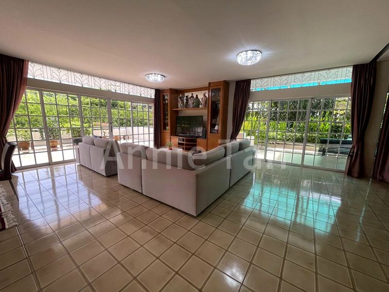 5 Bed Bungalow (Landed) for Sale in White House Park - Image 3
