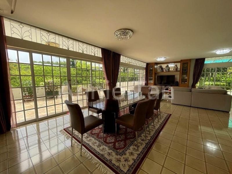 5 Bed Bungalow (Landed) for Sale in White House Park - Image 1