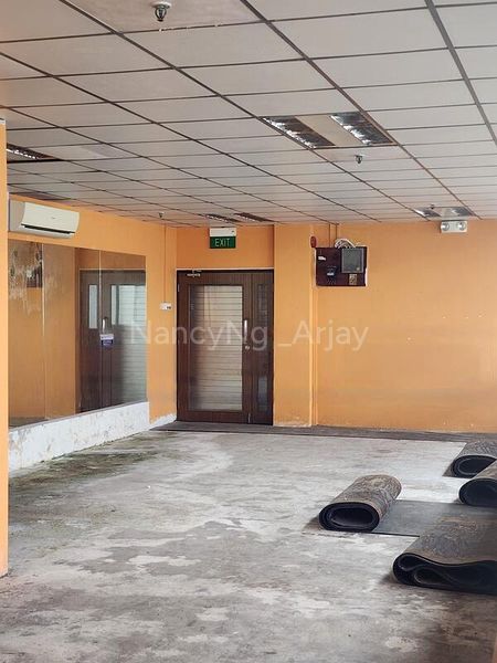 Upper Serangoon Shopping Centre Shop for Rent - Image 2