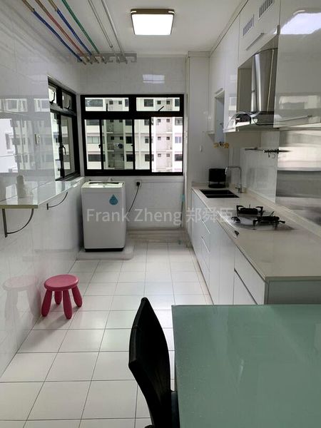 4 Room (4A) HDB for Rent in  143 Lorong 2 Toa Payoh - Image 15