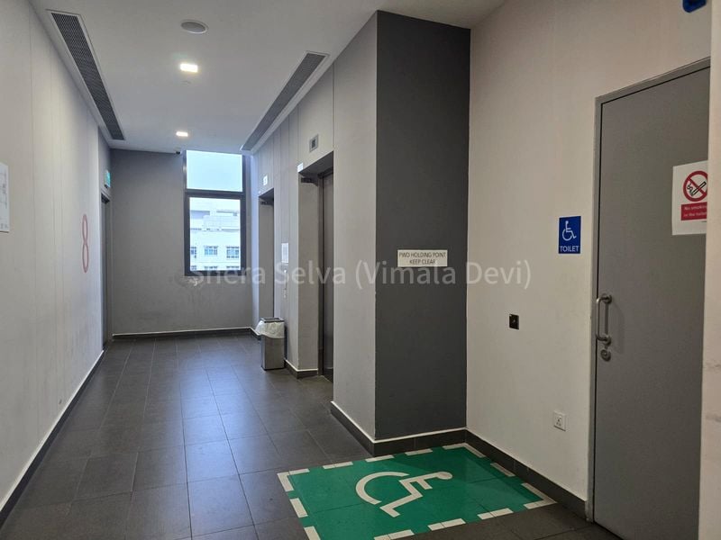 Light Industrial (B1) for Rent in  Nordcom Two - Image 1