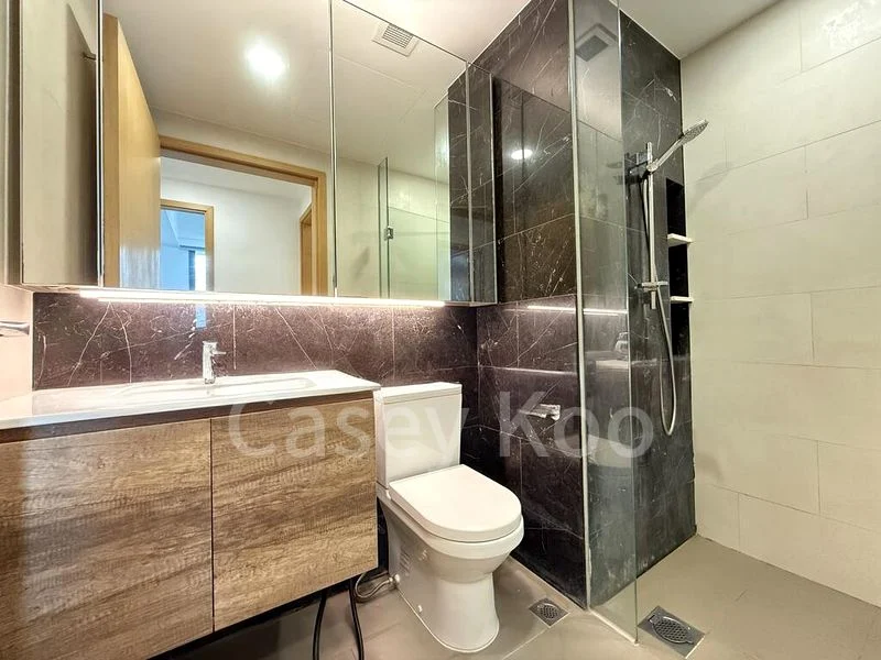 2 Bed Condo for Rent in  The Glades - Image 13