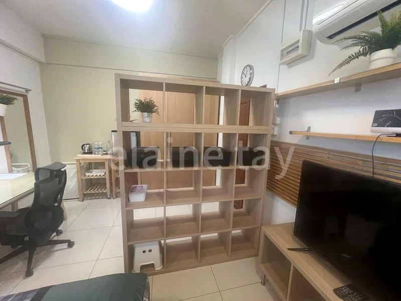 4 Bed Apartment (Condo) for Sale in  People's Park Complex - Image 3