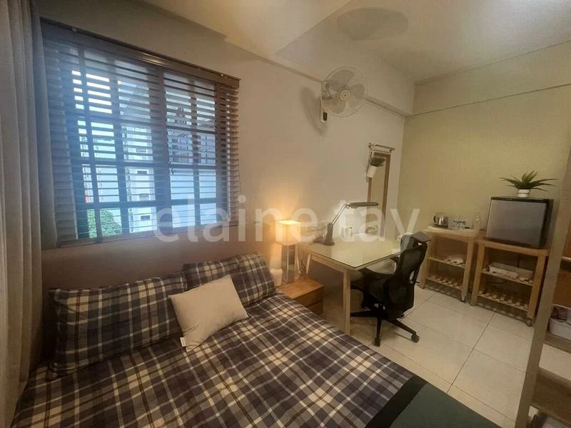 4 Bed Apartment (Condo) for Sale in  People's Park Complex - Image 8