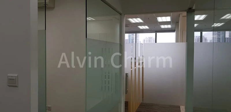 Office for Sale in One Pemimpin - Image 2