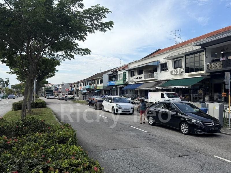 Other Retail for Sale: Frankel Ave Shop - Image 1