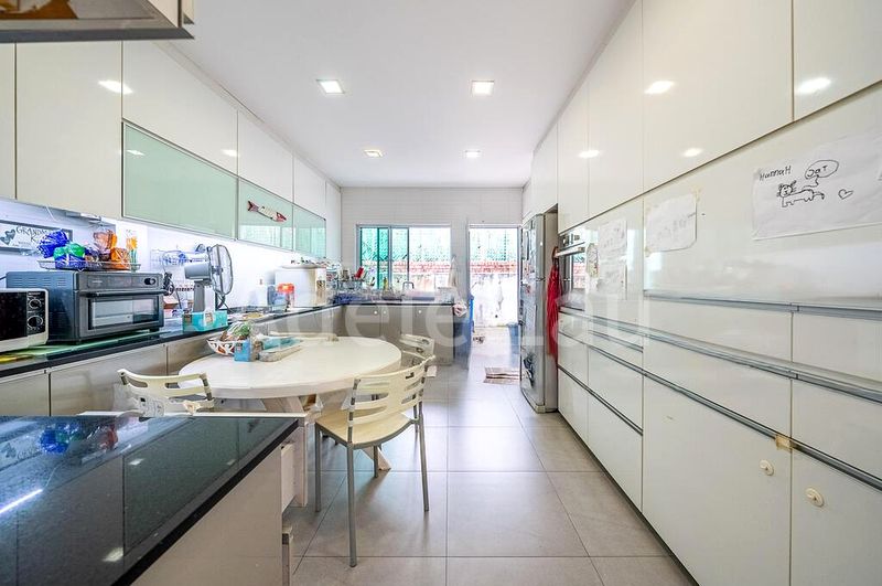 3 Bed Bungalow (Landed) for Sale in  Windsor Park - Image 8