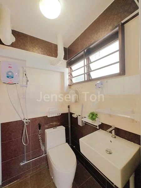 Shop / Shophouse for Sale: 848 Sims Avenue - Image 2