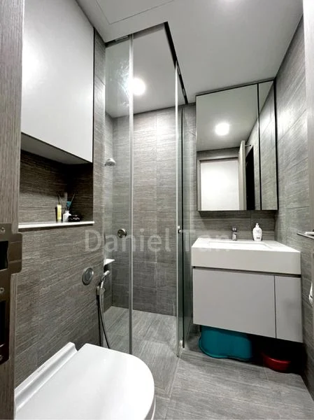 2 Bed Condo for Rent in  The Garden Residences - Image 9