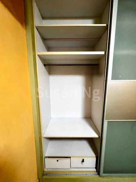 Common Room (HDB) for Rent in  39 Jalan Tiga - Image 4