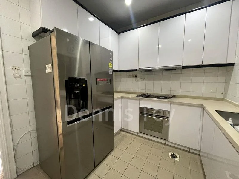 4 Bed Condo for Rent in  Leonie Condotel - Image 7