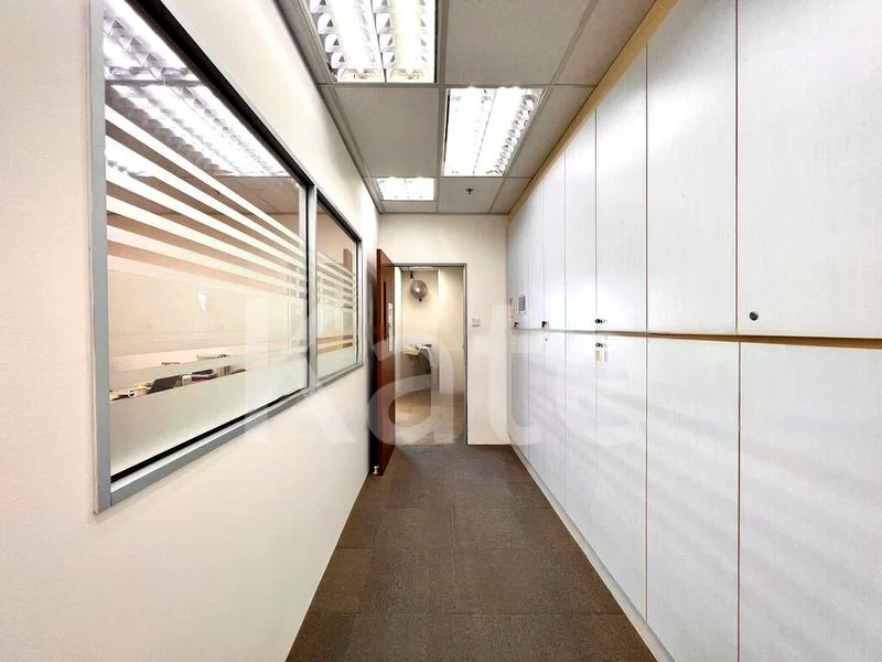 Light Industrial (B1) for Sale: Quartz Industrial Building - Image 6