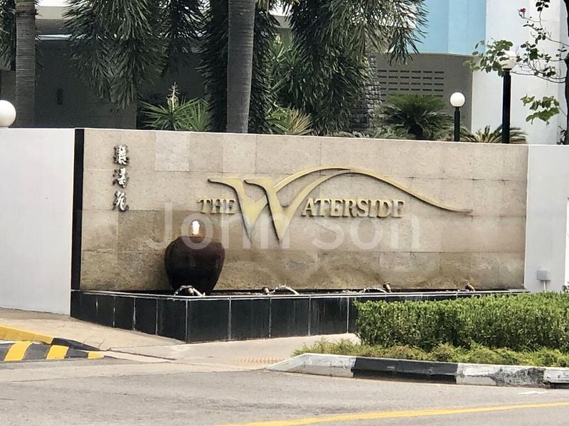 3 Bed Condo for Sale in  The Waterside - Image 11