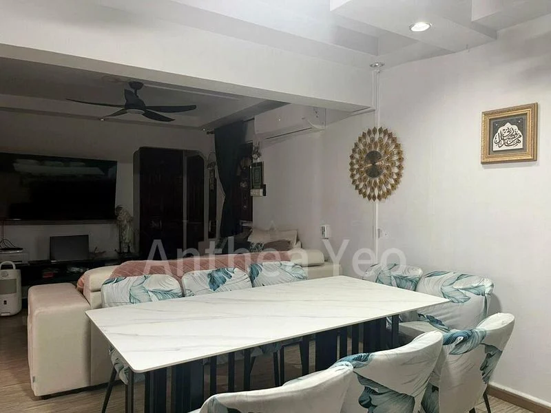 5 Room (5A) HDB for Rent in  534 Serangoon North Avenue 4 - Image 1