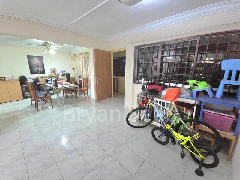 Maisonette HDB for Rent in  863 Tampines Street 83 - Image 2