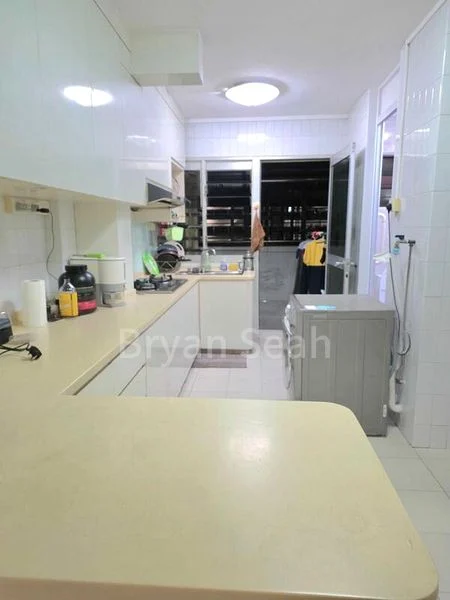 Maisonette HDB for Rent in  863 Tampines Street 83 - Image 3