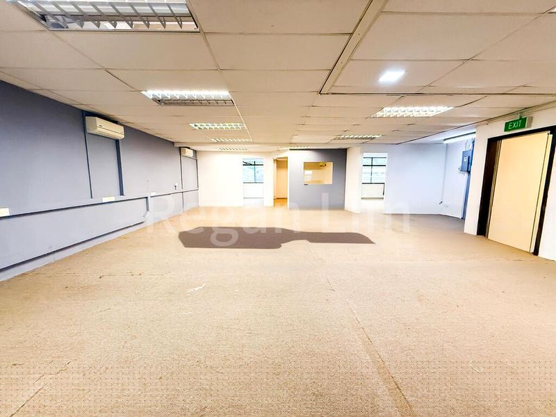 Light Industrial (B1) for Rent: 3-Storey, Standalone B1 Industrial Property - Image 7