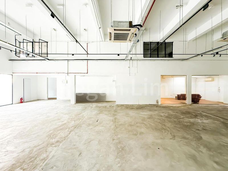 Light Industrial (B1) for Rent: 3-Storey, Standalone B1 Industrial Property - Image 3