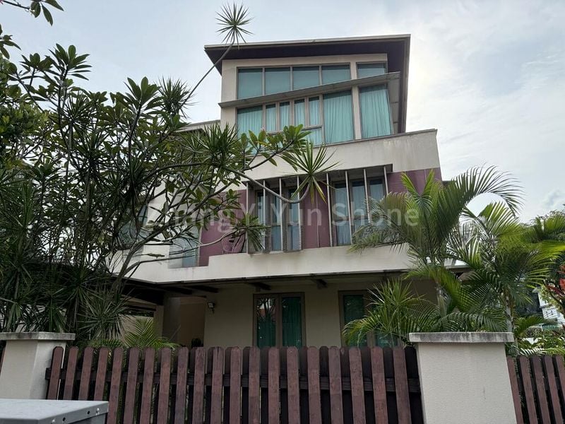 7 Bed Bungalow (Landed) for Rent in  Bukit Timah Road - Image 1