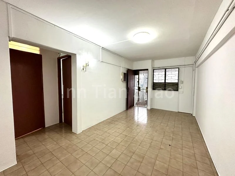 3 Room (3NG) HDB for Sale in 602 Clementi West Street 1 - Image 1