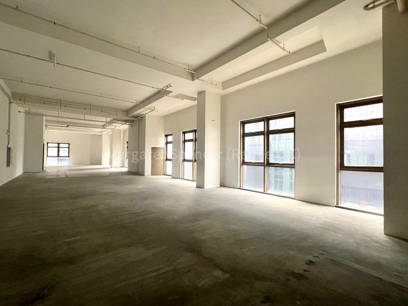 Office for Rent: OC @ Pasir Panjang - Image 3