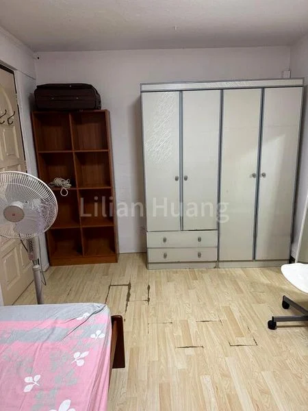 Common Room (HDB) for Rent in 215 Boon Lay Place - Image 2