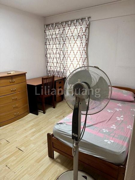 Common Room (HDB) for Rent in 215 Boon Lay Place - Image 1