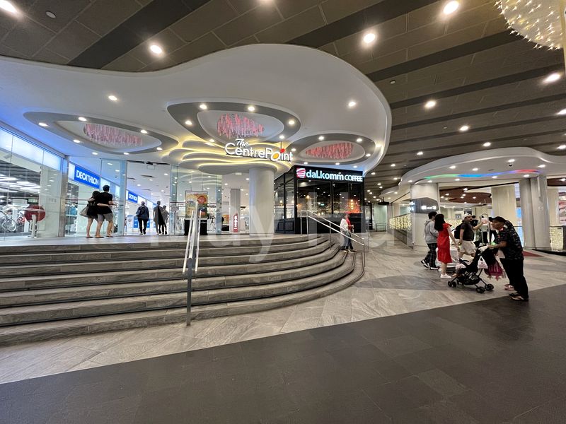 Shop / Shophouse for Rent: The Centrepoint - Image 2