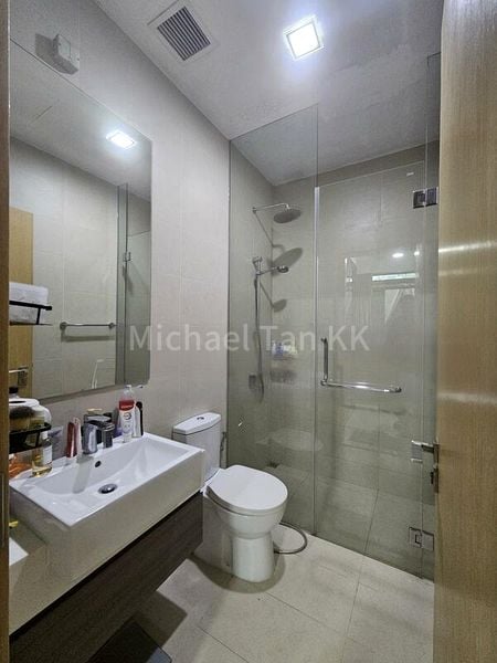 2 Bed Condo for Rent in  The Midtown - Image 6