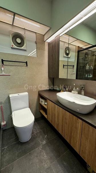 5 Room (5I) HDB for Sale in  120B Canberra Crescent - Image 5