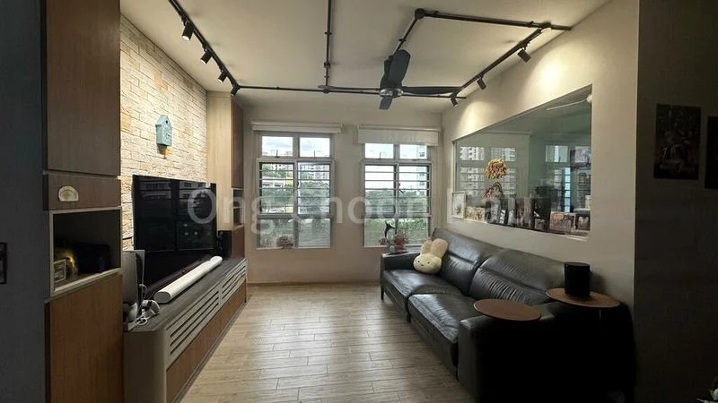 5 Room (5I) HDB for Sale in  120B Canberra Crescent - Image 1