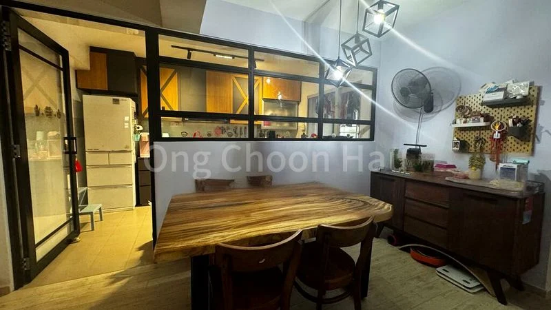 5 Room (5I) HDB for Sale in  120B Canberra Crescent - Image 3