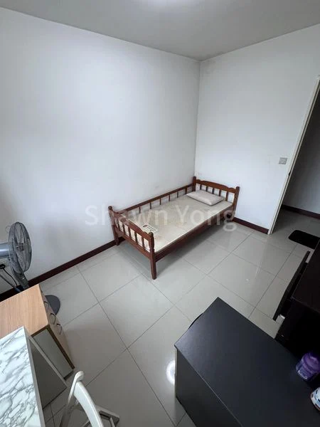 Common Room (HDB) for Rent in  889D Woodlands Drive 50 - Image 2