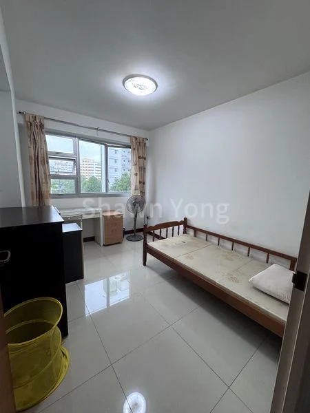 Common Room (HDB) for Rent in  889D Woodlands Drive 50 - Image 5