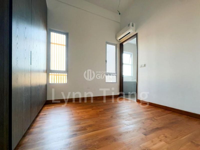 6 Bed Terraced House (Landed) for Sale in Toh Estate - Image 6