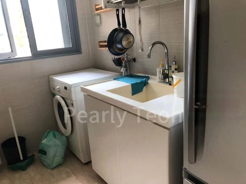 1 Bed Condo for Sale in  Viz At Holland - Image 3