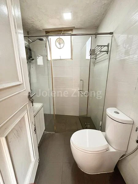 3 Bed Apartment (Condo) for Sale in  Kentish Lodge - Image 5