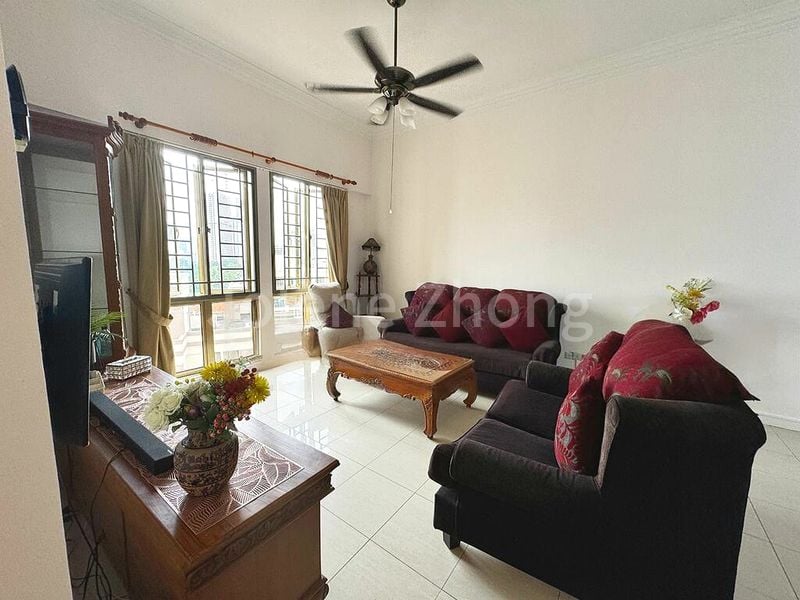 3 Bed Apartment (Condo) for Sale in  Kentish Lodge - Image 1