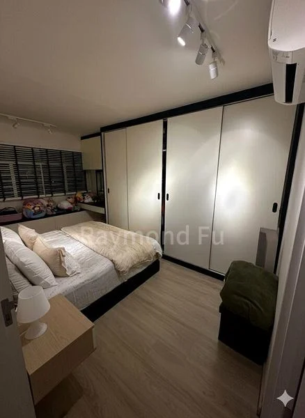 5 Room (5I) HDB for Sale in  494J Tampines Street 45 - Image 3